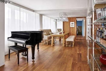 Presidential Suite