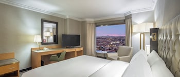 King Accessible Room