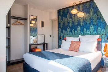 Room, City View (Privilege)