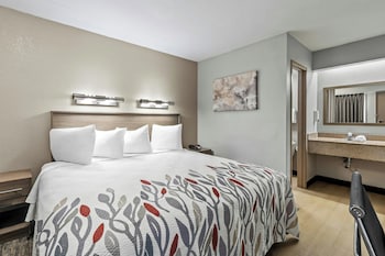 Superior Room, 1 King Bed, Accessible (Roll-In Shower, Smoke Free)