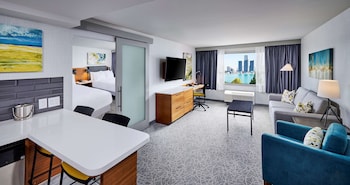 Suite, 2 Queen Beds (Water View, 2 Rooms)