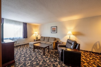 Suite, 1 King Bed, Non Smoking