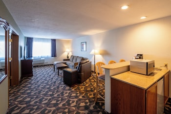 Suite, 1 King Bed, Non Smoking