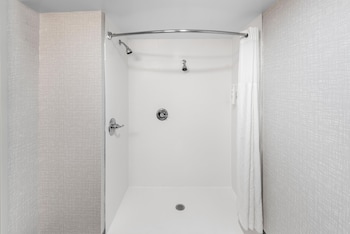 Room, 1 Double Bed, Accessible, Microwave (Mobility and Hearing)