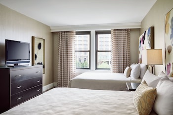 Suite, Multiple Beds
