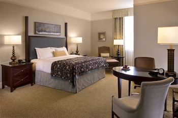 Deluxe Room, 1 King Bed, Non Smoking