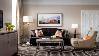Junior Suite, 1 King Bed, Non Smoking