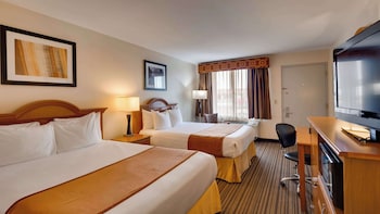 Standard Room, 2 Queen Beds, Non Smoking, Refrigerator & Microwave
