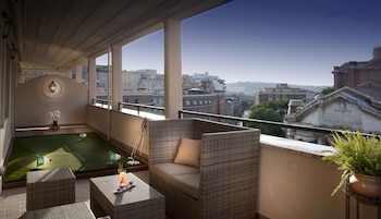 Presidential Suite, Terrace (Verdi)