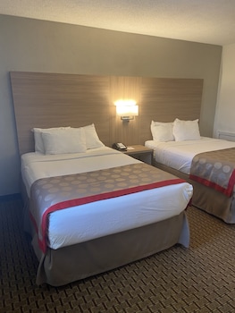 Room, 2 Double Beds, Non Smoking (Exterior Corridor)