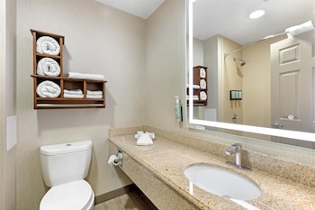 Standard Room, 2 Queen Beds, Accessible, Non Smoking