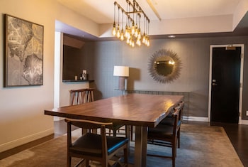 Presidential Suite, 1 King Bed
