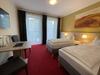 Standard Twin Room, Balcony