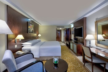 Deluxe Room, 1 King Bed