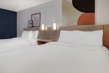 Room, 2 Queen Beds