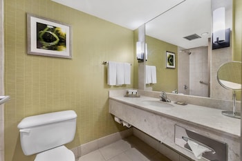 Standard Room, 2 Queen Beds, Non Smoking, Refrigerator