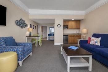 Suite, 1 King Bed with Sofa bed, Patio, Ocean View