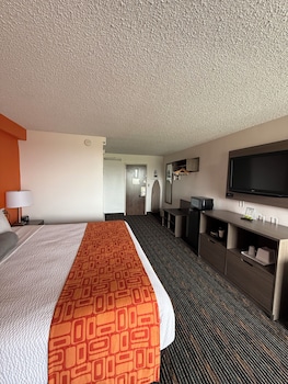 Room, 1 King Bed, Non Smoking