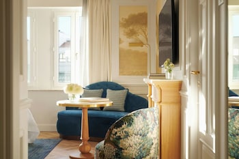 Premium Neptuno View Room with 1 King Bed