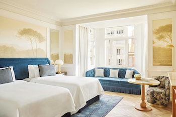 Palace Room with 2 Twins