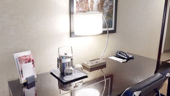 Room, 2 Double Beds, Bathtub (Mobility/Hearing Accessible, Tub)