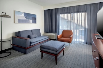 Suite, 1 Bedroom (Mobility Accessible, Tub)