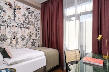 Single Room (Cosy)