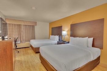 Standard Room, 2 Queen Beds, Non Smoking