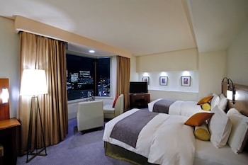 Tower Building High Floor GINZA VIEW Corner Suite Twin, Non Smoking