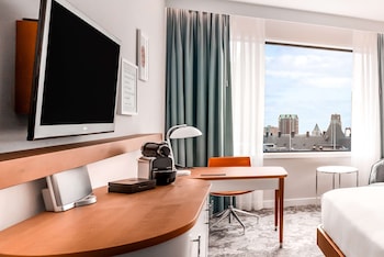 Executive Room, 1 King Bed