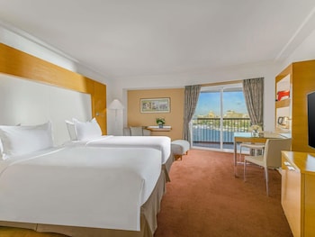 Luxury Twin Room, 2 Twin Beds, Club Lounge Access (Nile View)