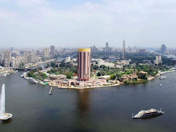 Premium Room, 1 King Bed, River View (High Floor, Partial Nile View)