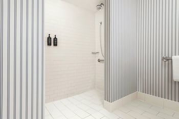Standard Room, 2 Double Beds, Balcony, Tower (Bay Tower Hearing Accessible)