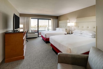 Room, 2 Queen Beds (Upper Floor)