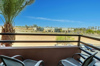 Suite, Multiple Beds, Hearing Accessible, Terrace (Sofa Sleeper, Roll-in, 2 Rooms)