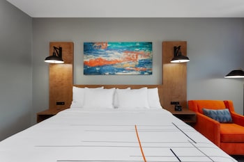 Room, 1 King Bed, Non Smoking