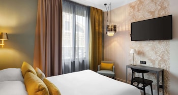 Family Room, Multiple Beds, Non Smoking, Connecting Rooms (with Sofabed)