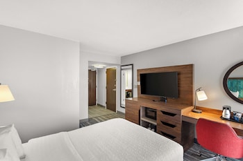 Room, 1 Double Bed, Accessible, Bathtub