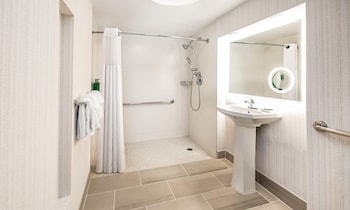 Room, 2 Double Beds, Mobility Accessible (Roll-In Shower)