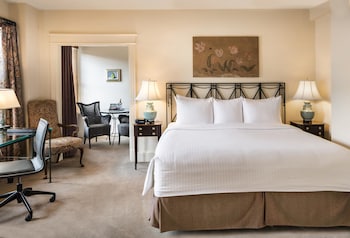Executive Room, 1 King Bed