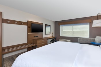 Standard Room, 1 King Bed