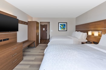 Suite, 2 Queen Beds, Mobility Accessible, Non Smoking (Communications)