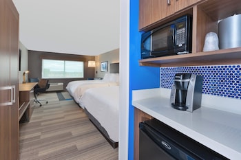 Suite, Multiple Beds