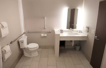Standard Room, 1 King Bed, Mobility Accessible, Non Smoking (Communications)