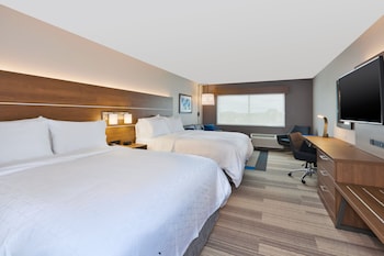 Suite, 2 Queen Beds, Mobility Accessible, Non Smoking (Communications)