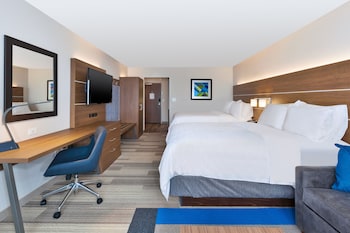 Suite, Multiple Beds