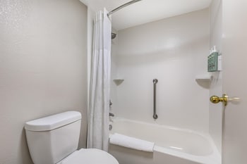 Standard Room, 1 King Bed, Non Smoking, Jetted Tub