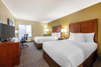 Standard Room, 2 Double Beds, Accessible, Non Smoking