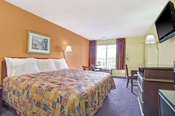 Standard Room, 1 King Bed