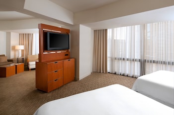 Studio, Multiple Beds (Master)